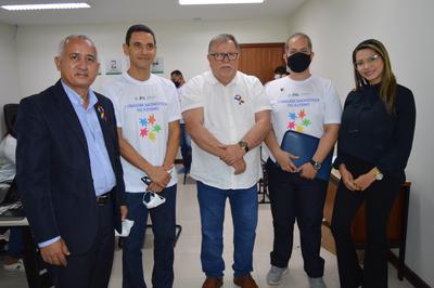 Juiz Felini Wanderley e parcerias viabilizaram ação na JFAL Imagem: Juiz Felini Wanderley e parcerias viabilizaram ação na JFAL