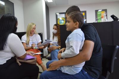 Sala da OAB funcionou para orientar famílias sobre a legislação Imagem: Sala da OAB funcionou para orientar famílias sobre a legislação