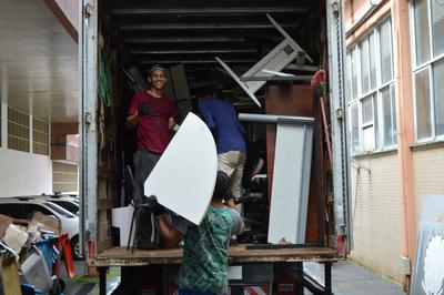 Imagem: Materiais inservíveis são doados para o instituto Idear