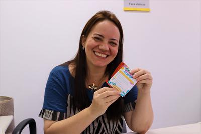 Carolinne Rodrigues destacou a importância de atividades que promovem cuidado junto aos servidores Imagem: Carolinne Rodrigues destacou a importância de atividades que promovem cuidado junto aos servidores
