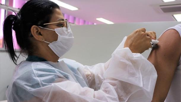 Imagem: Vacinação contra meningite tipo C ocorre das 8h às 17h