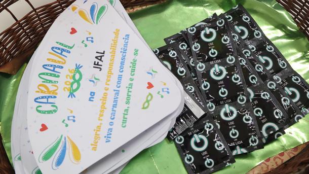 Imagem: Setor distribuiu artigos para acompanhar o Carnaval dos servidores